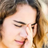 علت سوزن سوزن شدن صورت چیست؟ سوزن سوزن شدن صورت